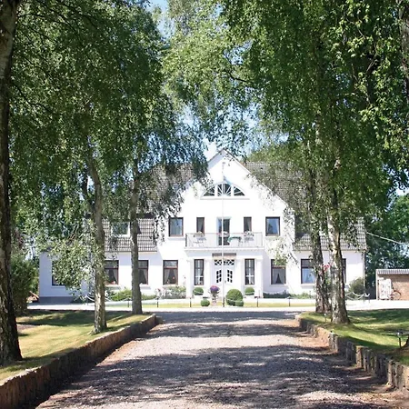 Rauert Haus 1 * Hinrichsdorf